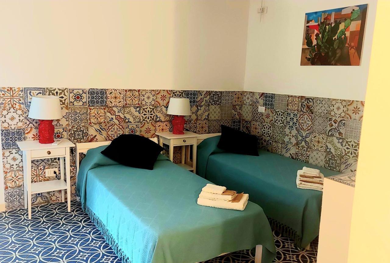 Vfh Villa Flavia Eco B&B - 50 Metri Dal Mare Santa Flavia Εξωτερικό φωτογραφία