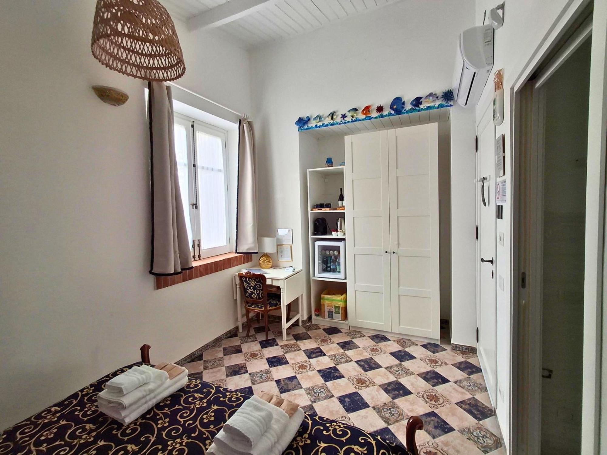 Vfh Villa Flavia Eco B&B - 50 Metri Dal Mare Santa Flavia Εξωτερικό φωτογραφία